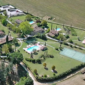 Monsignor Della Casa Country & Hotel